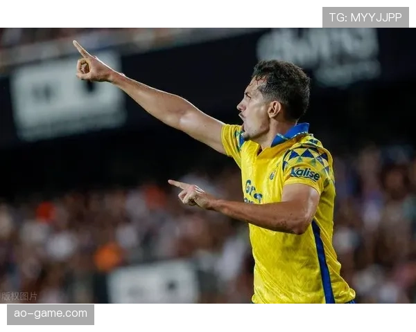 瓦伦西亚重建计划长期受阻，对球队赛场表现与阵容稳定性造成阶段性影响。