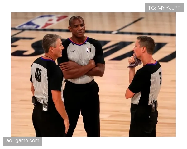 球员装备规则全面拆解：裁判如何判定不合规装备？