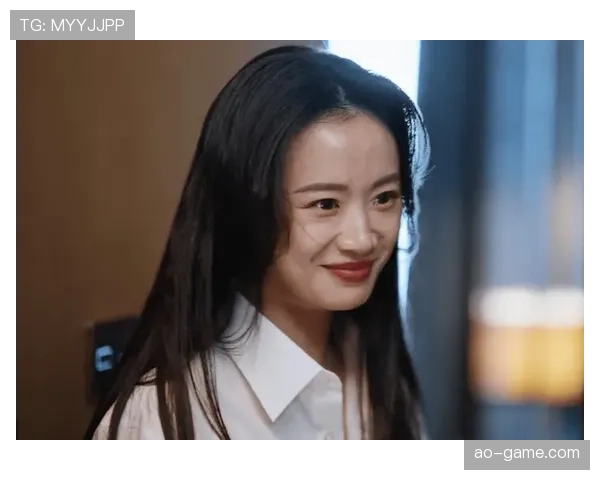 李梦买个咖啡能花掉一小时工资，跟我们有啥关系？